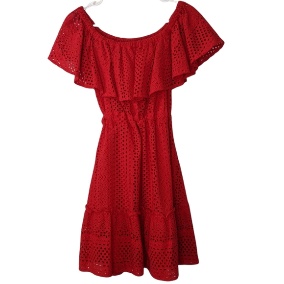 LIKELY Red off shoulder eyelet lace dress - Picture 4 of 6